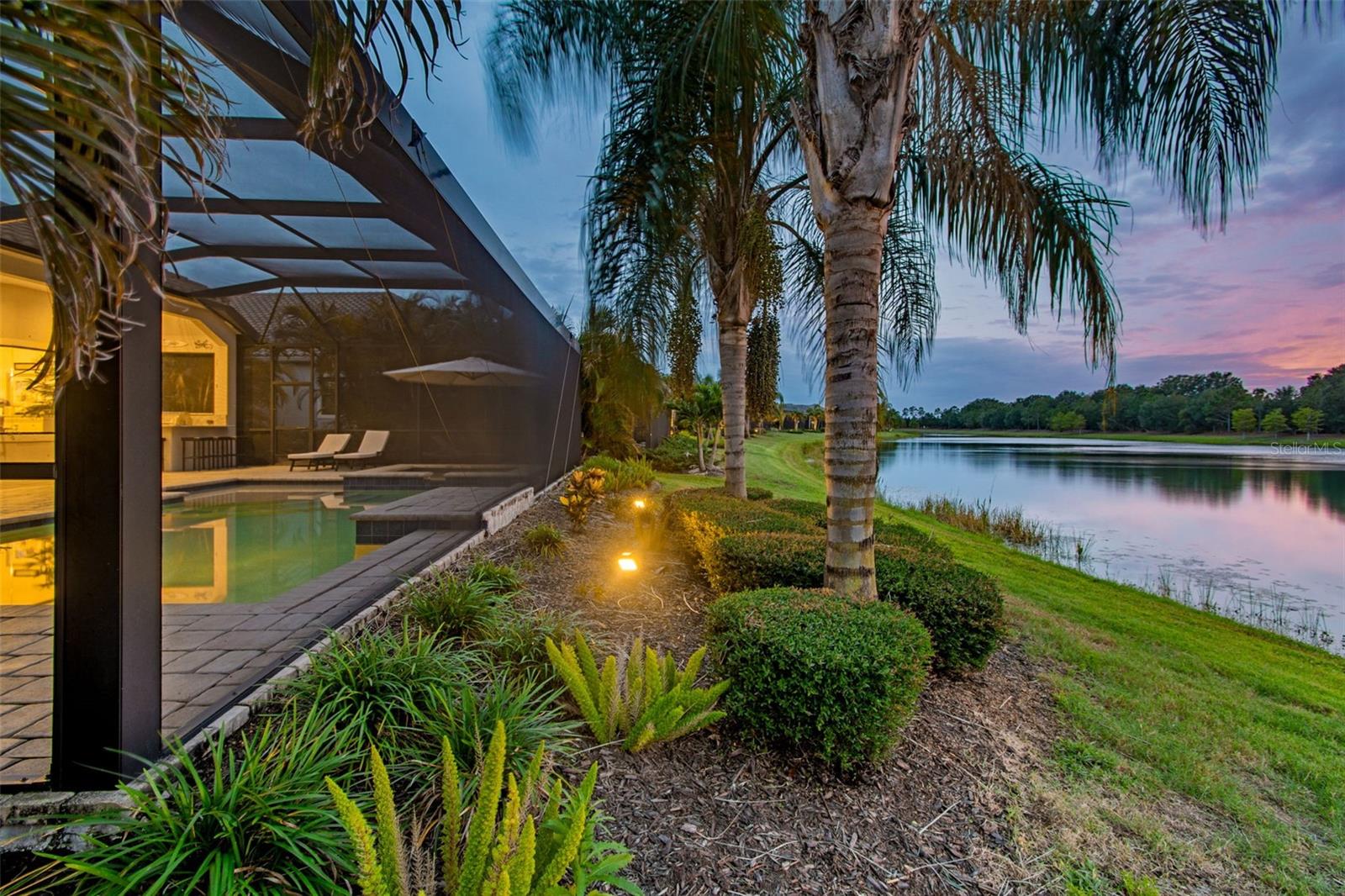 COUNTRY CLUB EAST AT LAKEWD RNCH VV1 - Residential