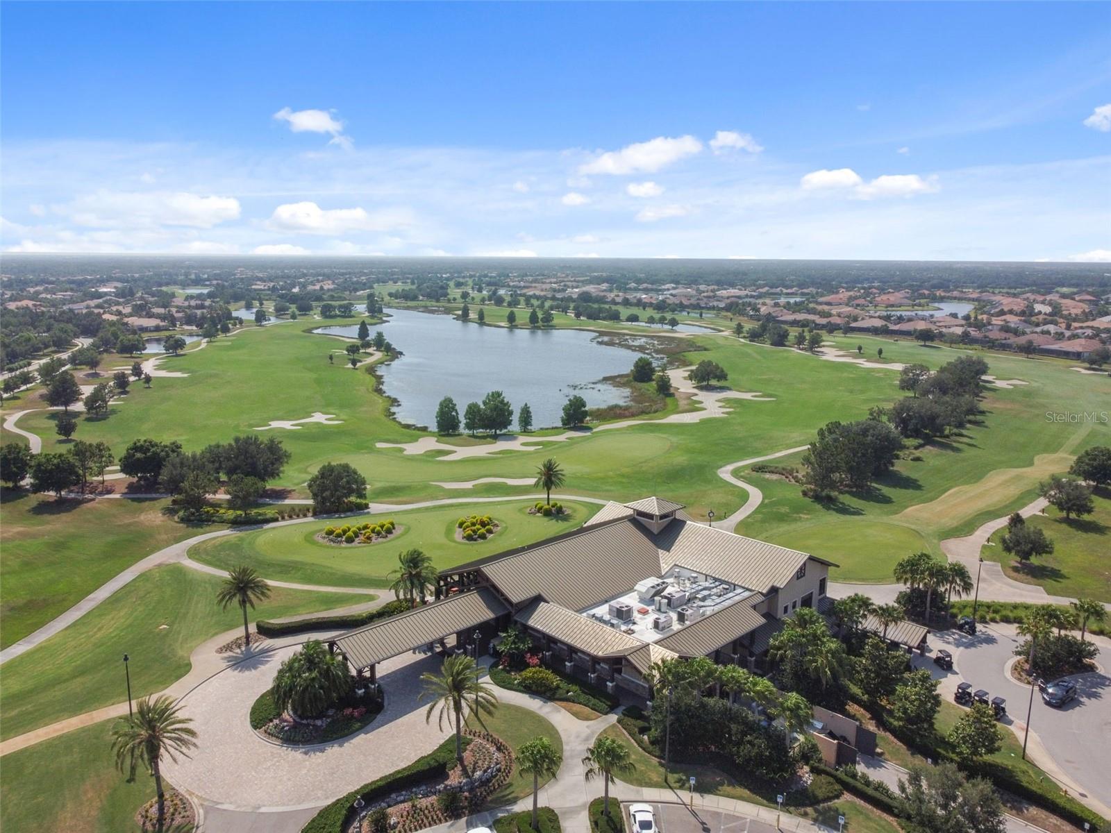 COUNTRY CLUB EAST AT LAKEWD RNCH VV1 - Residential