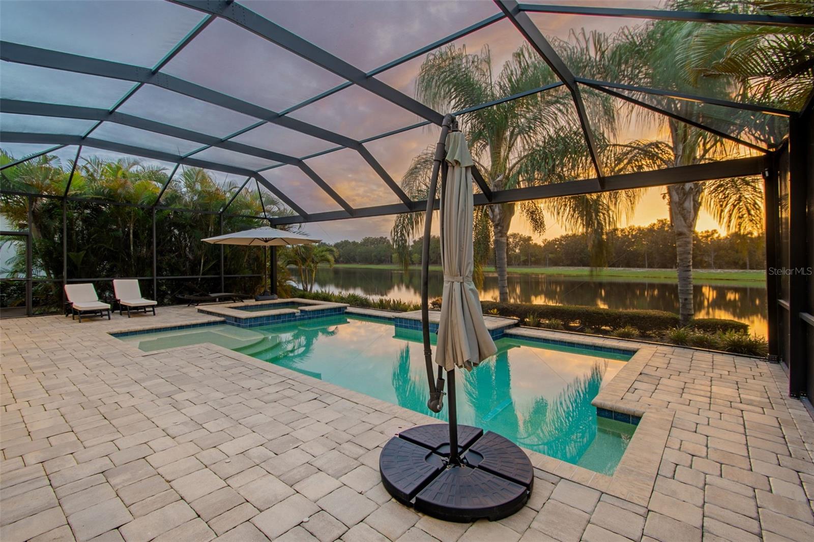 COUNTRY CLUB EAST AT LAKEWD RNCH VV1 - Residential