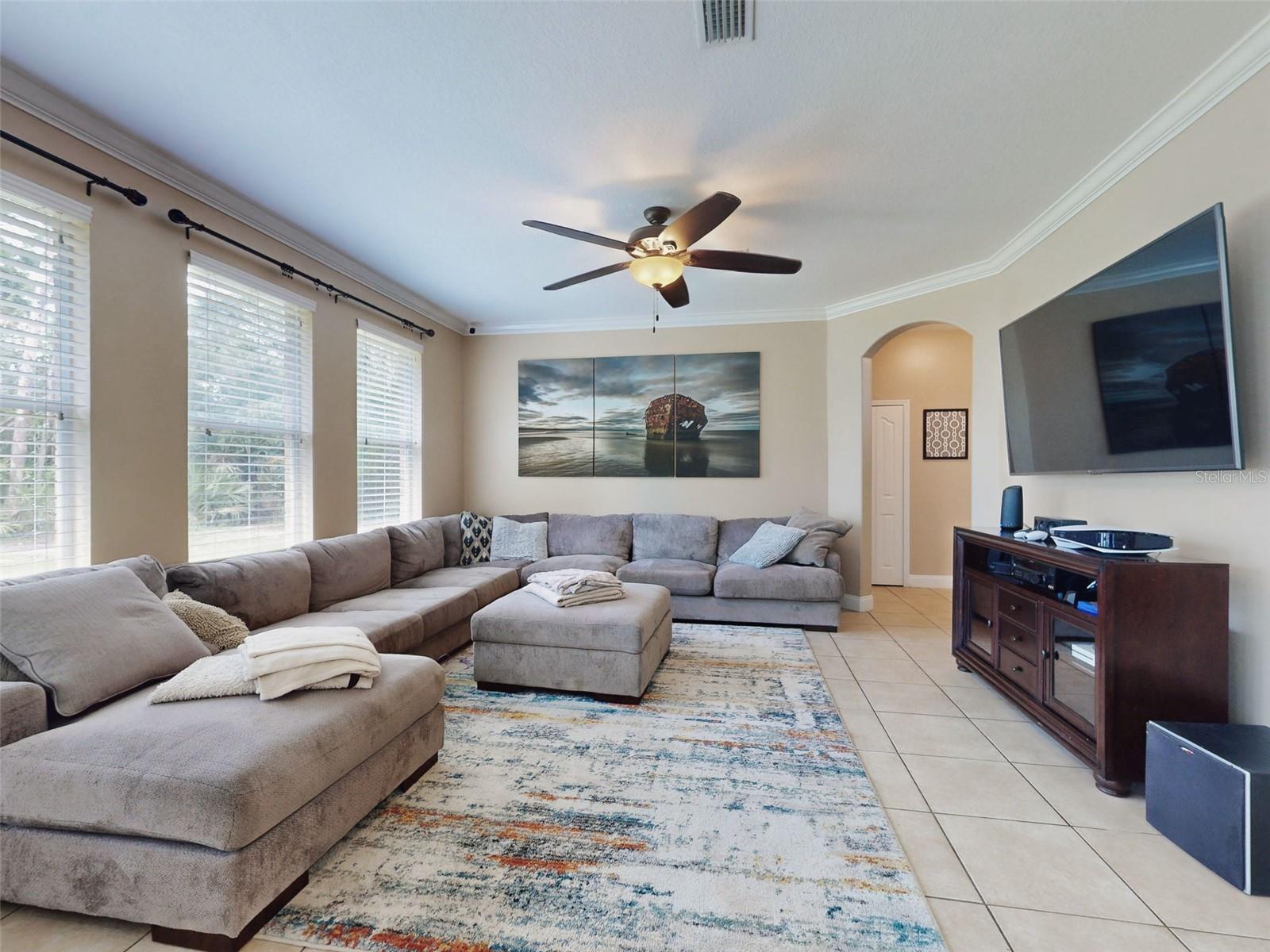 ACREAGE COLLINS RD - Residential