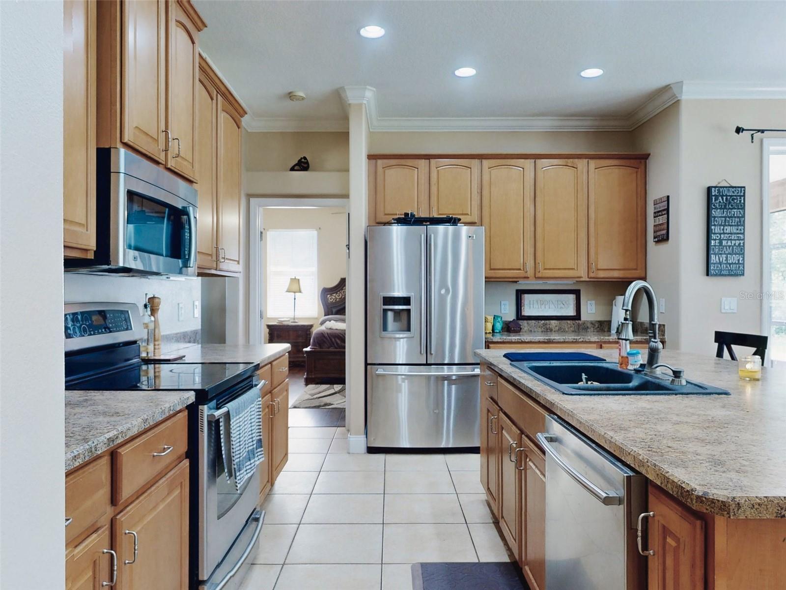 ACREAGE COLLINS RD - Residential