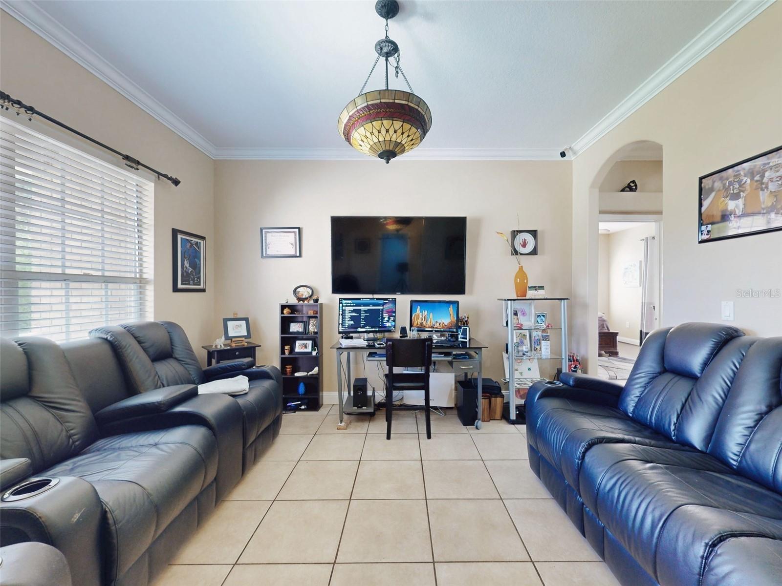 ACREAGE COLLINS RD - Residential