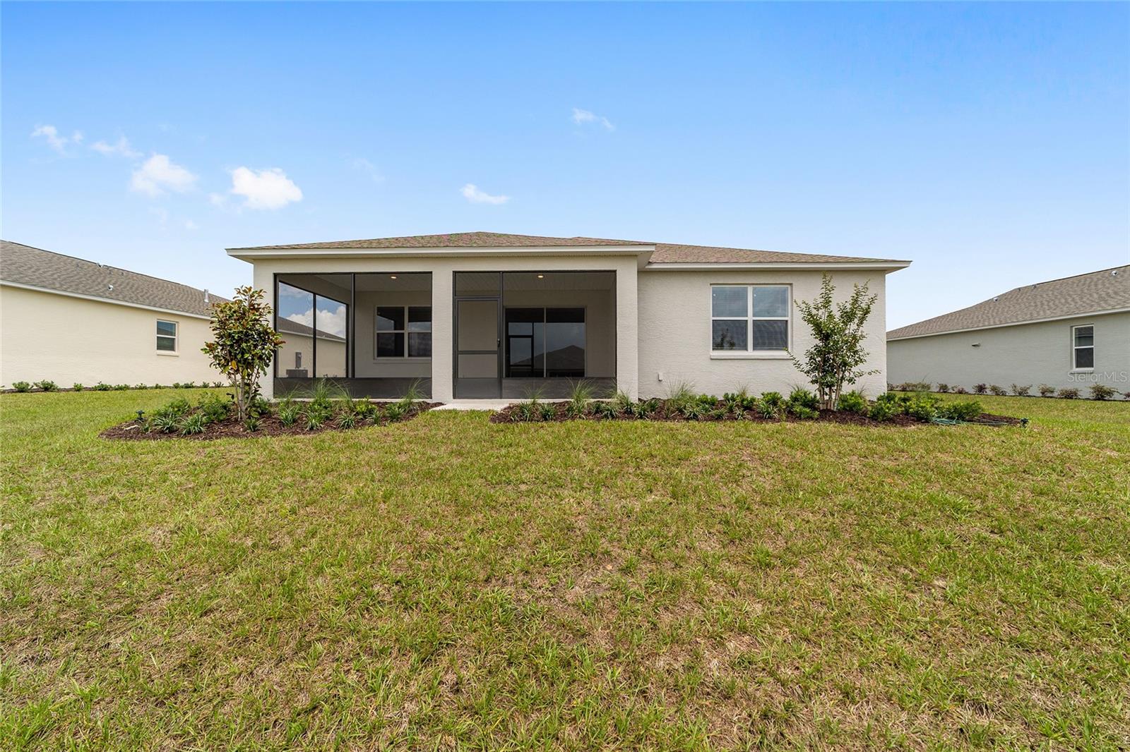 ON TOP OF THE WORLD - Residential