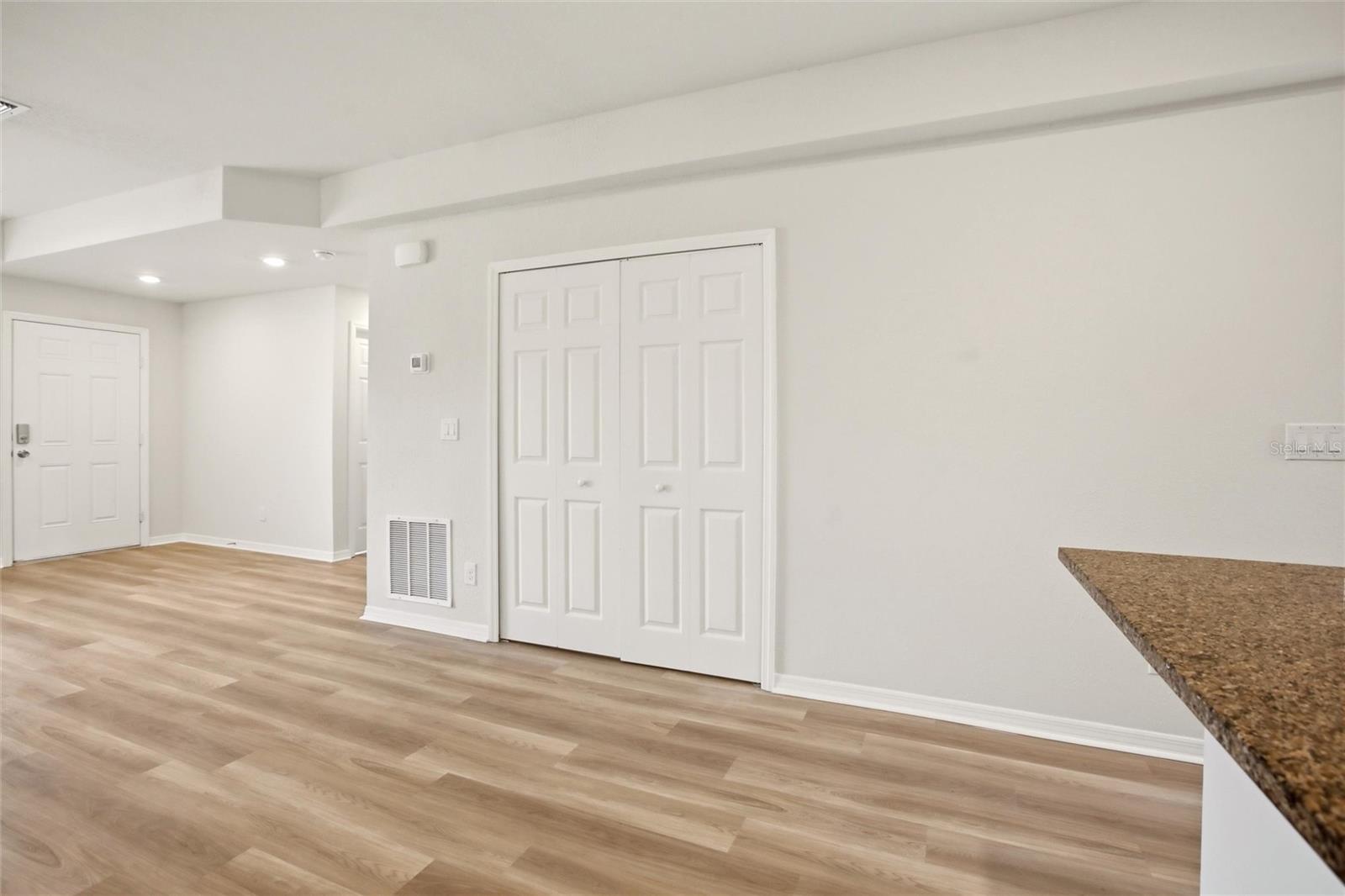PEACE RIVER SHORES SEC 07 - Residential Income