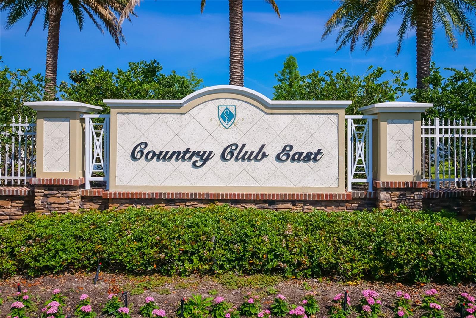 COUNTRY CLUB EAST - Residential