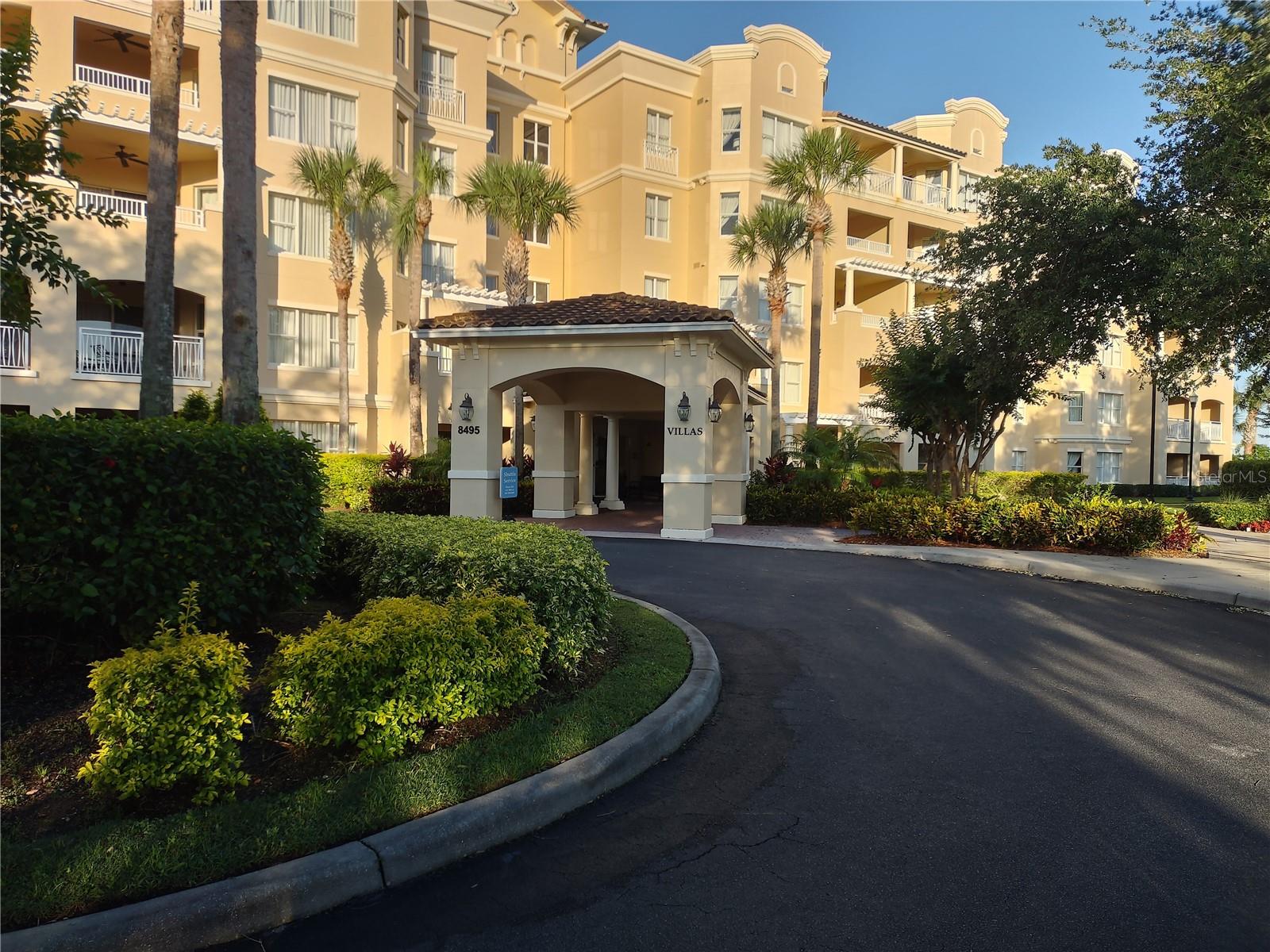 CHAMPIONSGATE VILLAS BLDG 1 A HOTEL CONDO - Residential