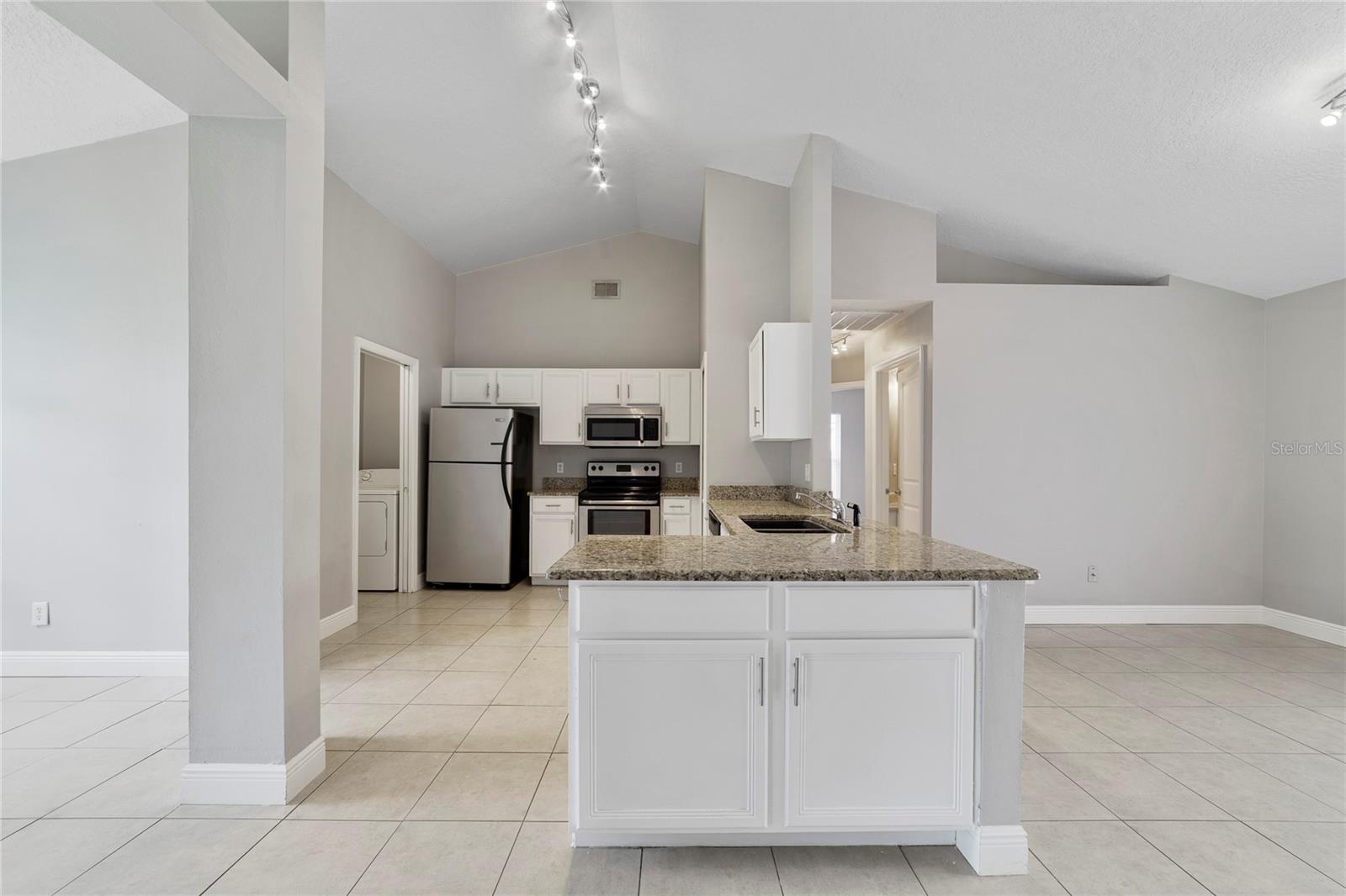 SUNRIDGE WOODS PH 01 - Residential