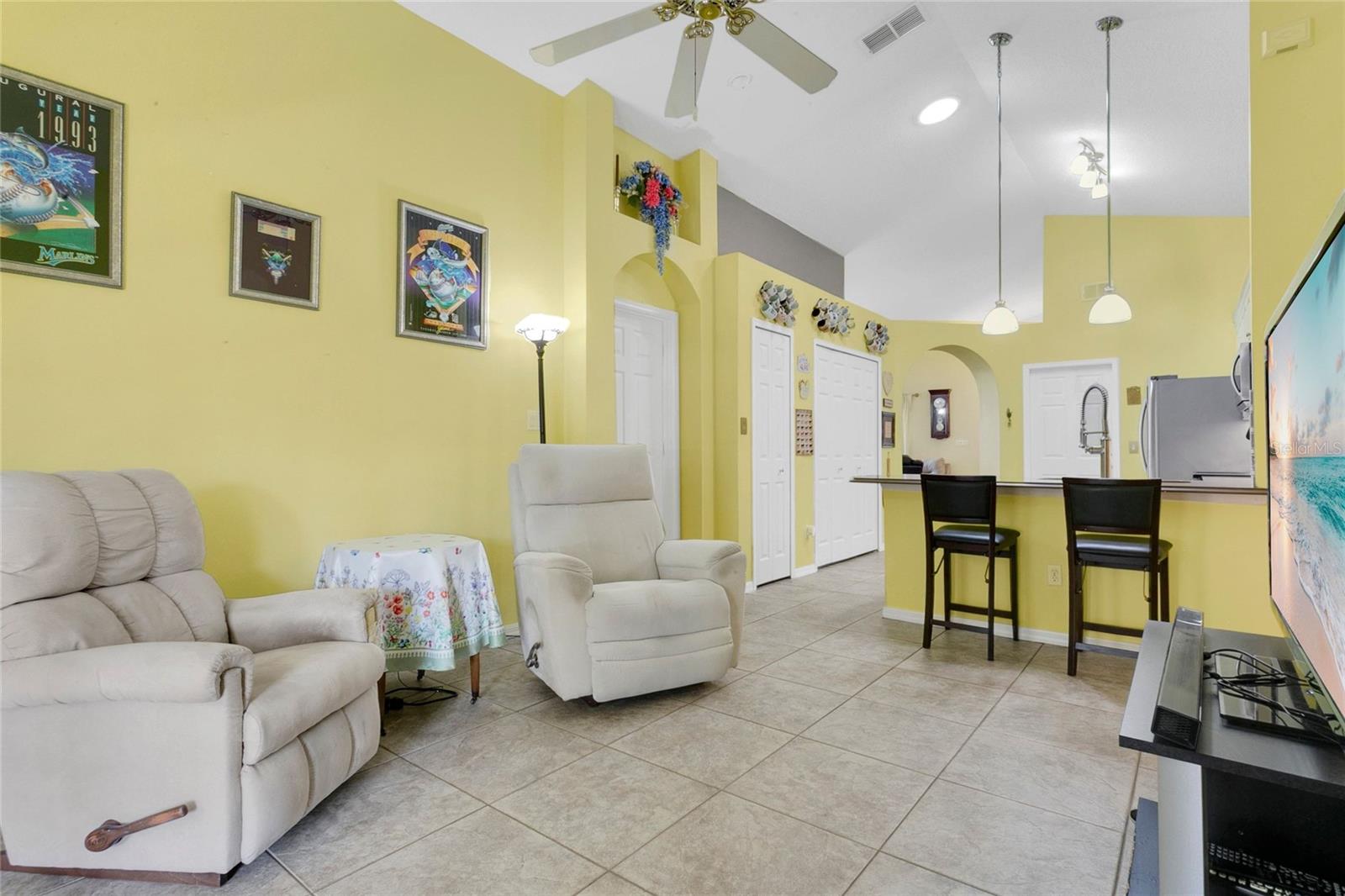 COLLEGE HEIGHTS PH 02 - Residential
