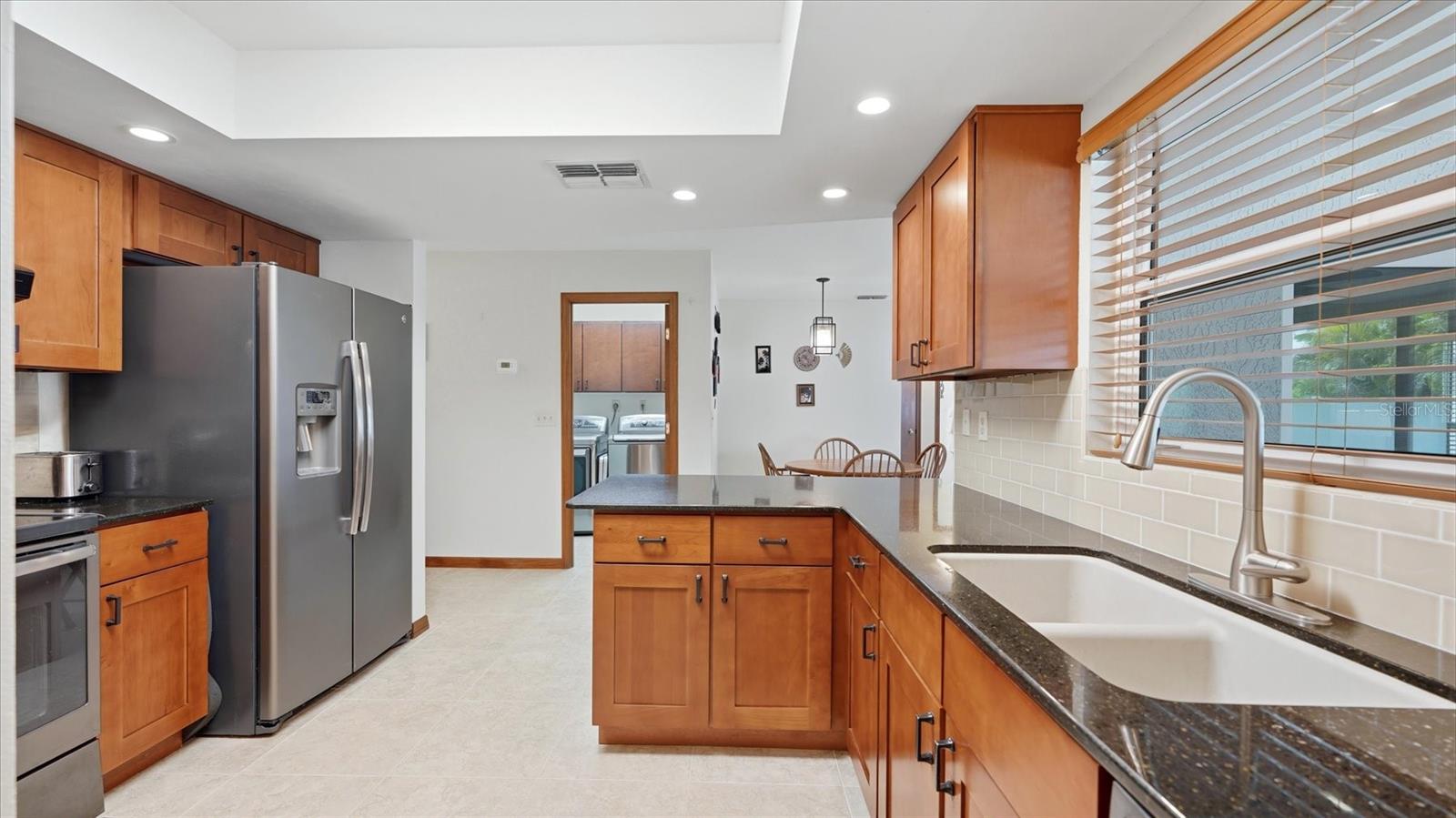 POINTE WEST - Residential