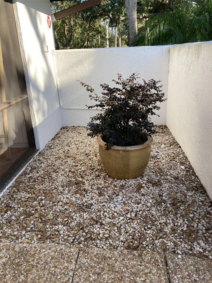 VALENCIA GARDEN III - Residential