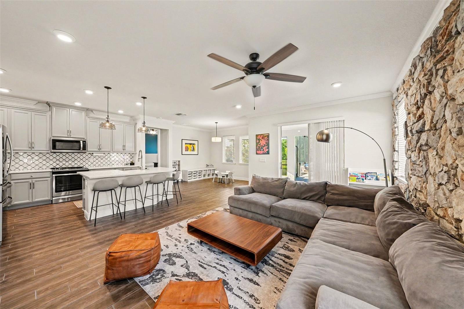 RESERVE AT WESTCHASE - Residential