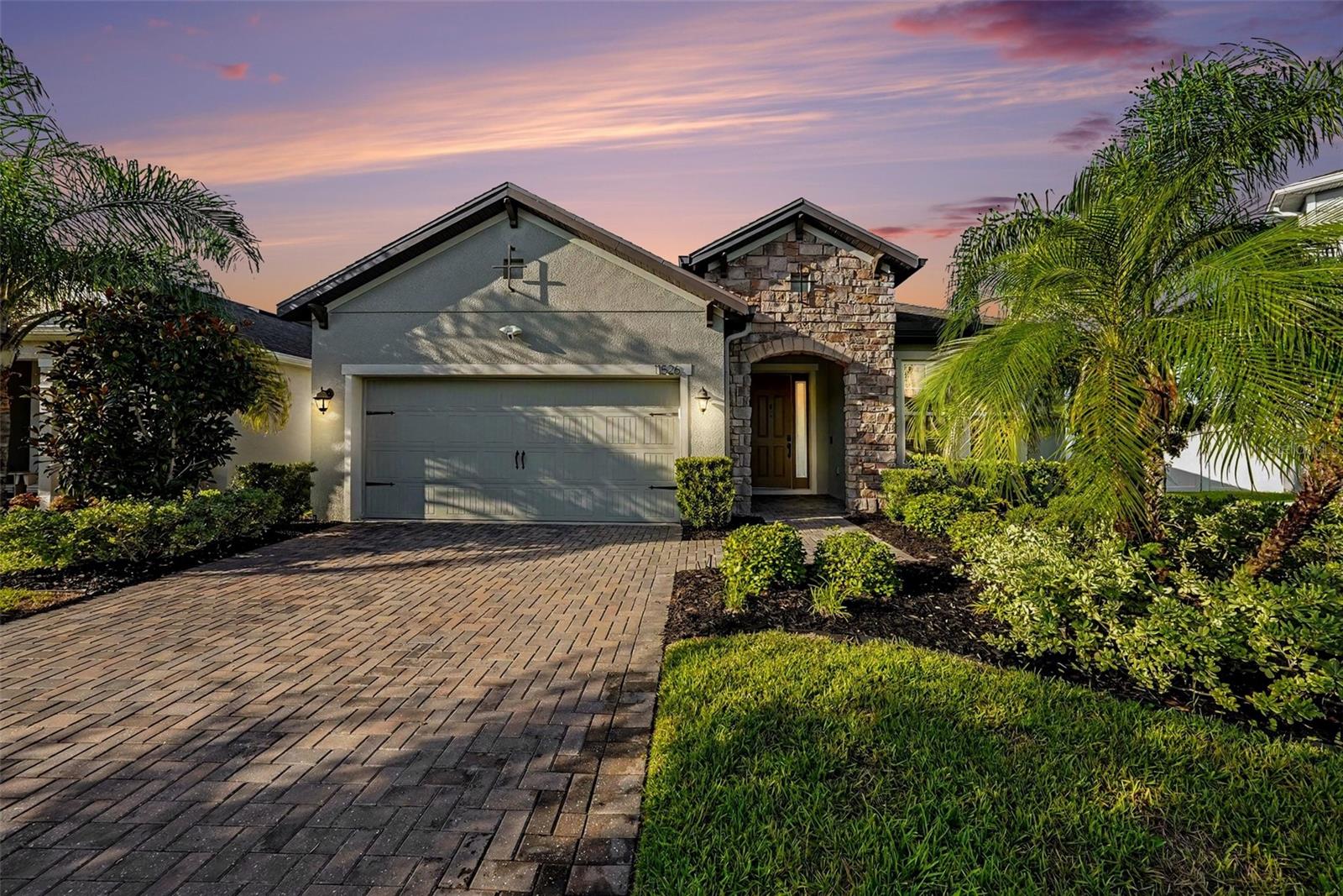 RESERVE AT WESTCHASE - Residential