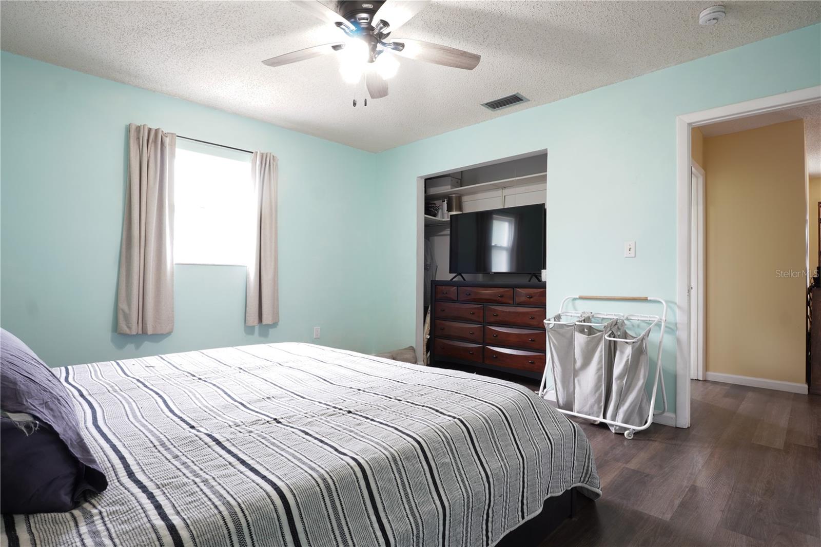 BAYOU HEIGHTS HANLONS - Residential