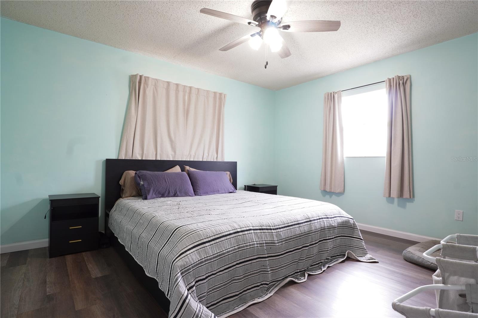 BAYOU HEIGHTS HANLONS - Residential