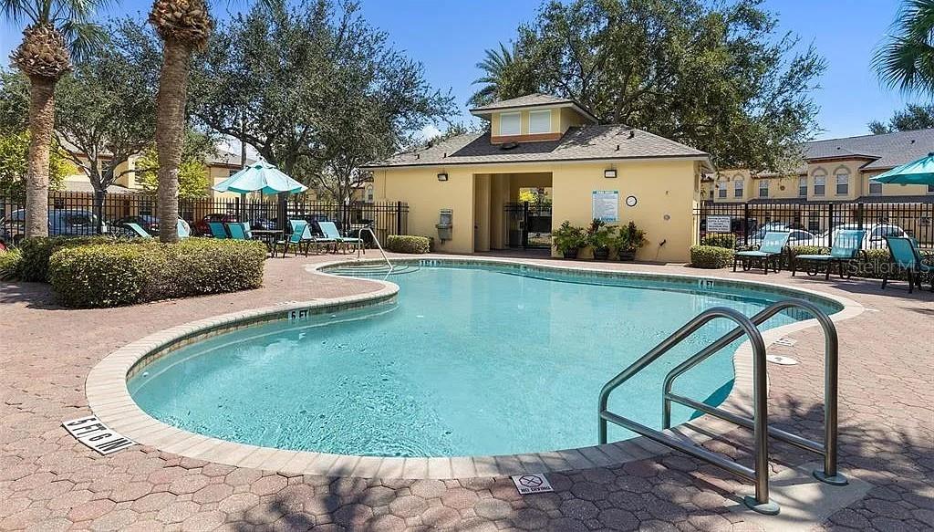 COQUINA KEY TWNHMS - Residential Lease