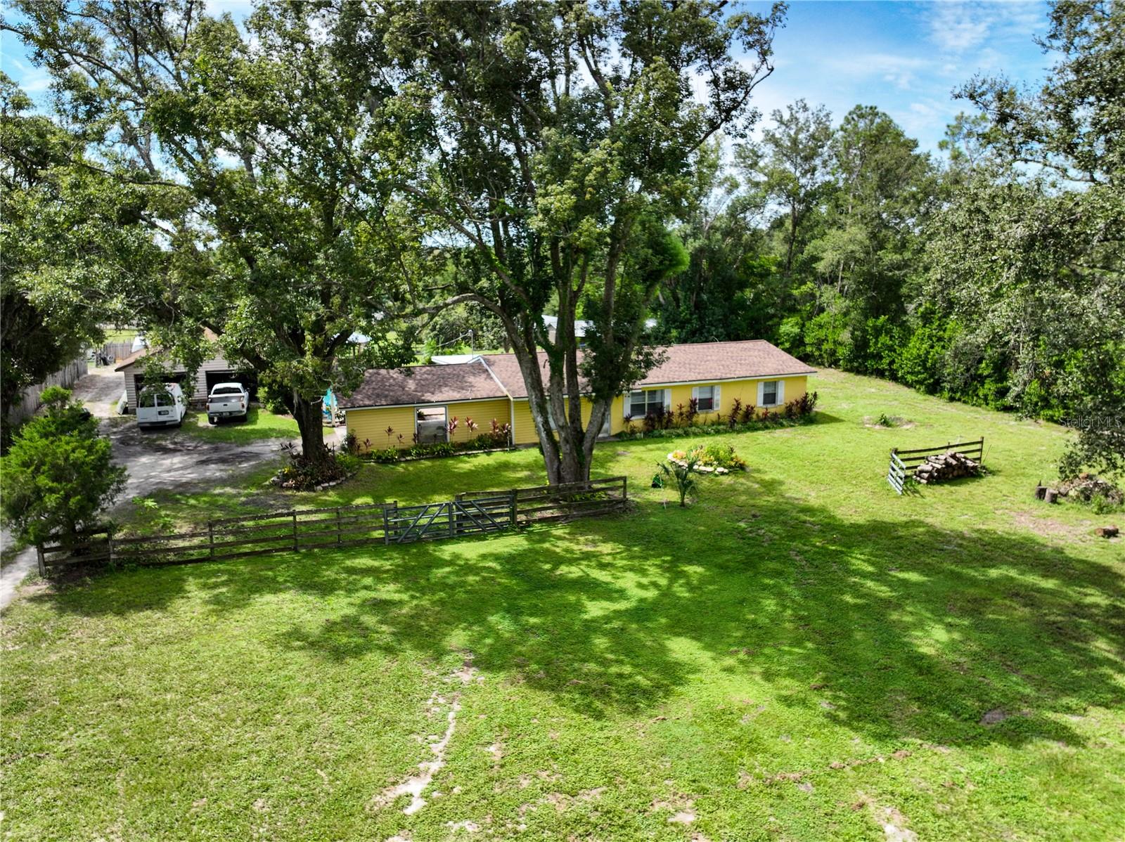 GOLDEN GEM RURAL - Residential
