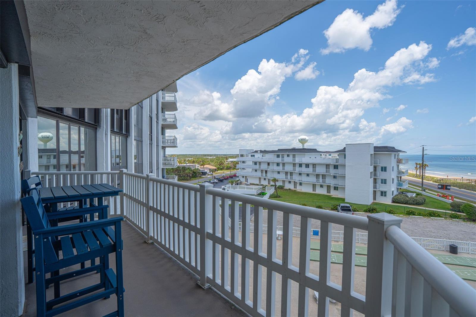 NAUTILUS CONDO - Residential