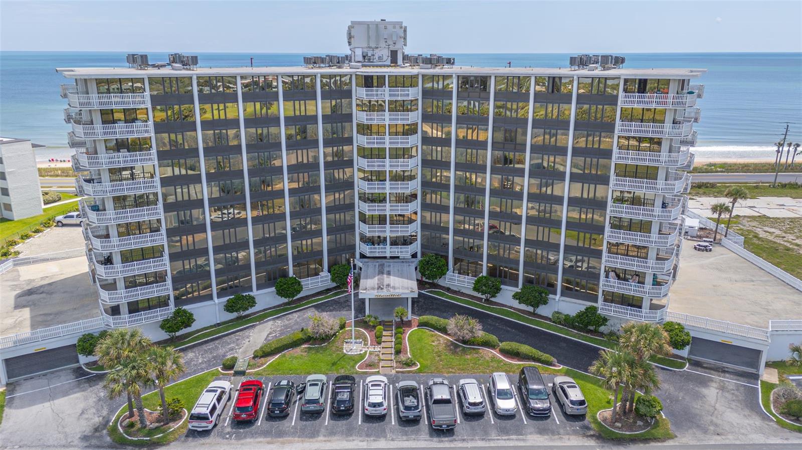 NAUTILUS CONDO - Residential