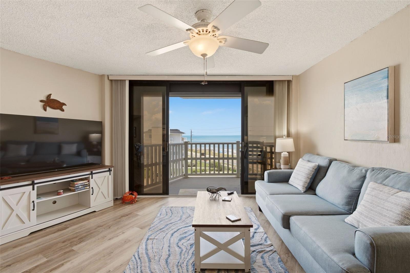 NAUTILUS CONDO - Residential