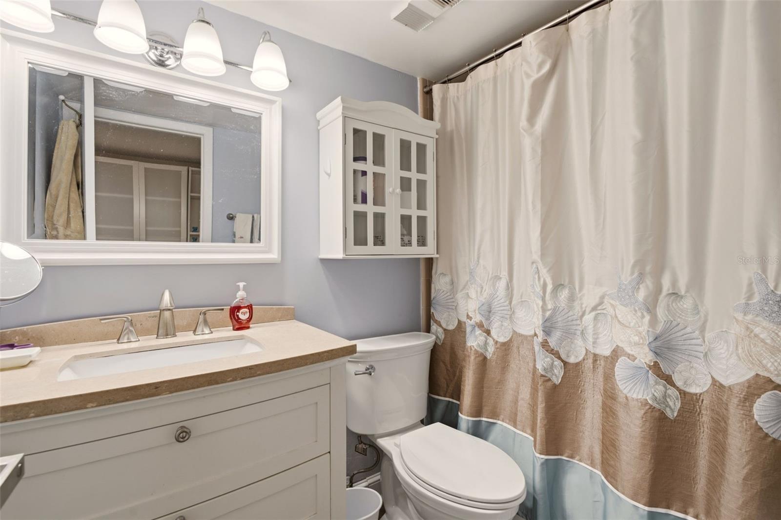NAUTILUS CONDO - Residential