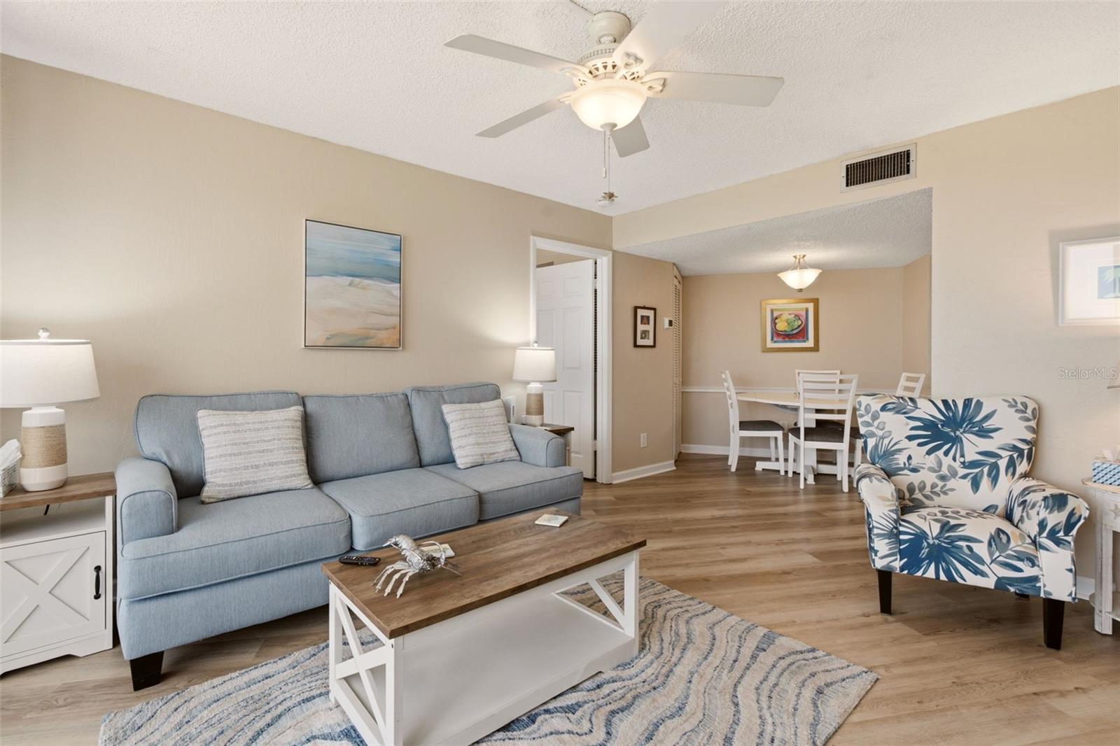 NAUTILUS CONDO - Residential