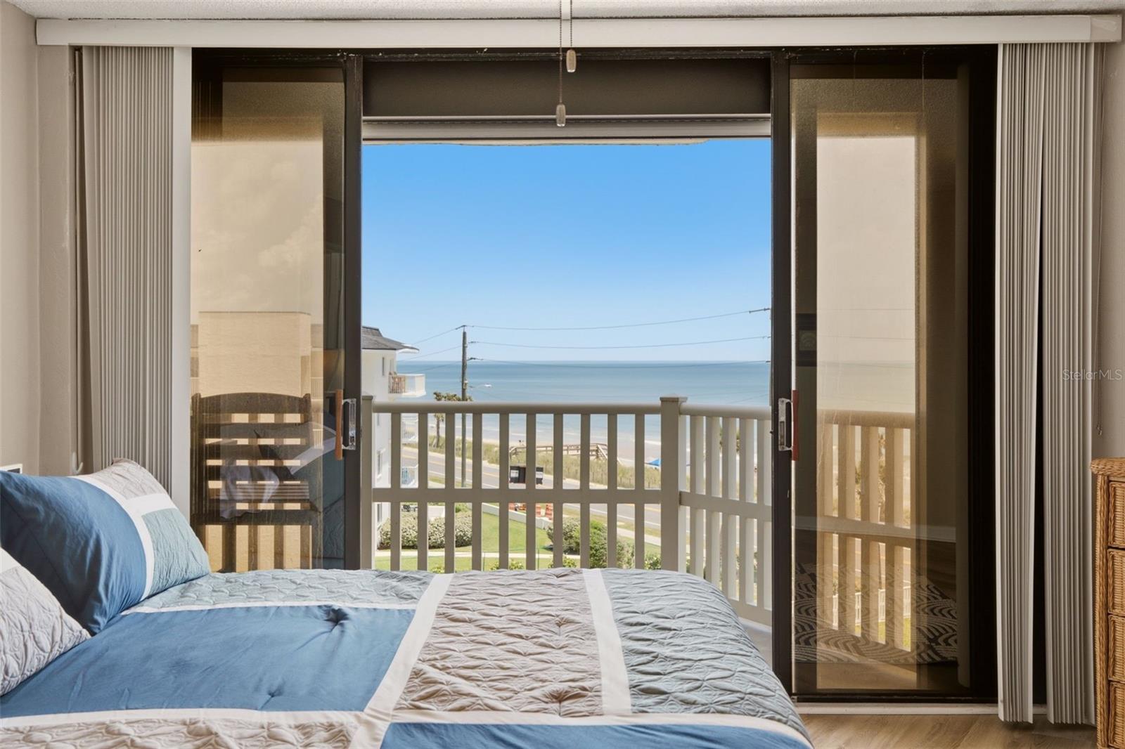 NAUTILUS CONDO - Residential