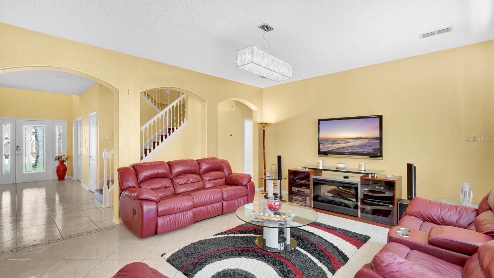 THE COVE - Residential