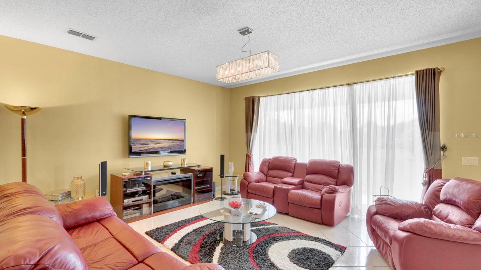 THE COVE - Residential
