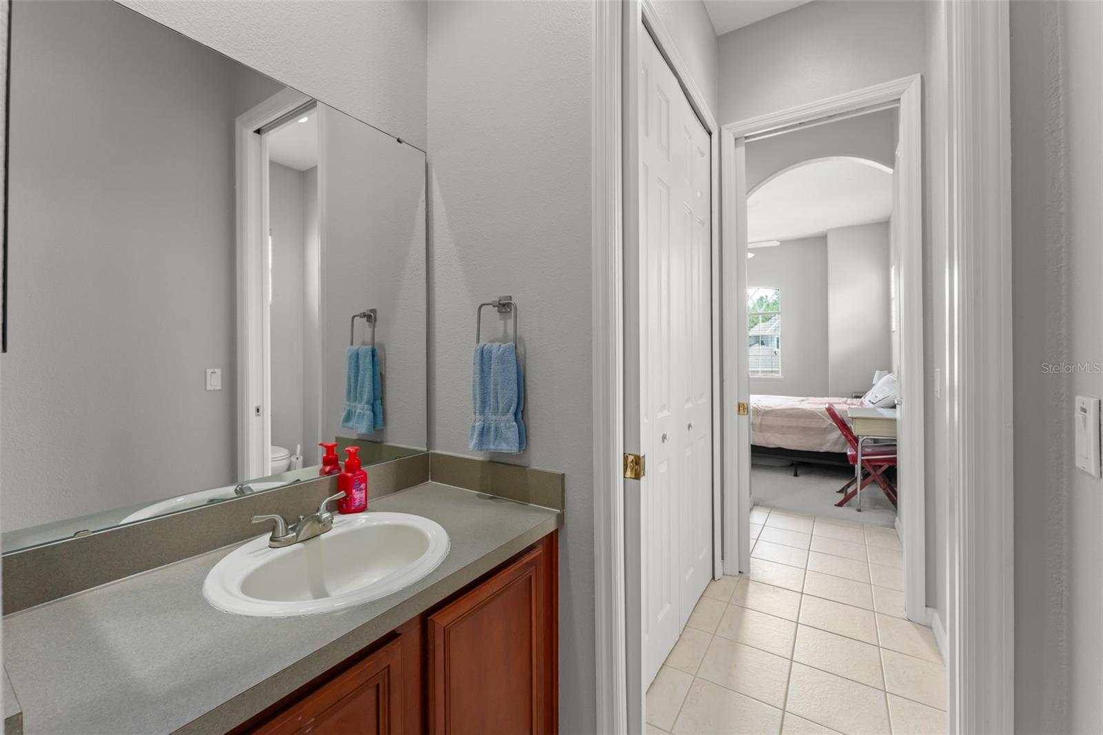 BAY ISLE 48 17 - Residential