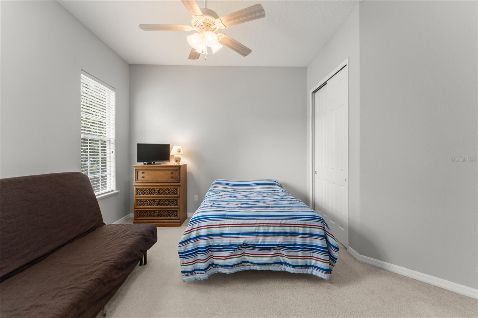 BAY ISLE 48 17 - Residential