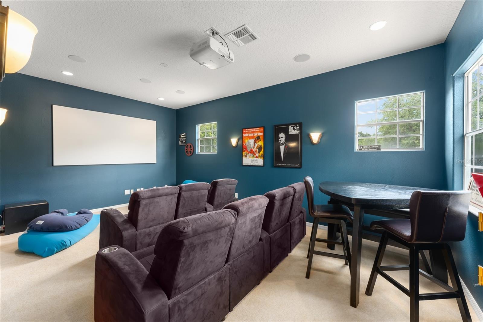 BAY ISLE 48 17 - Residential