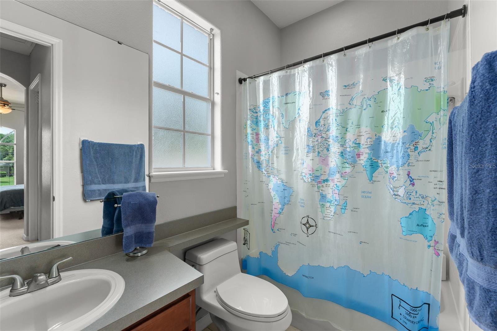 BAY ISLE 48 17 - Residential