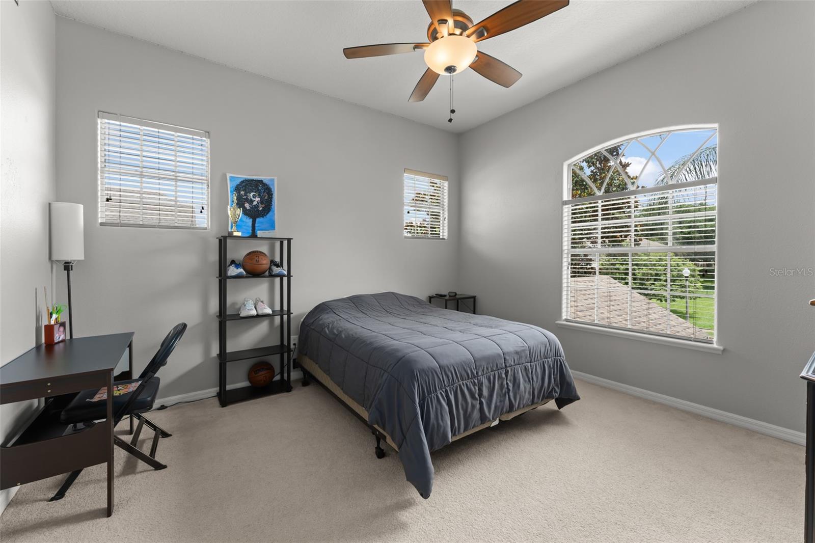 BAY ISLE 48 17 - Residential