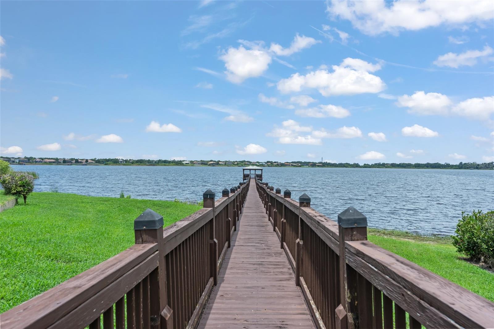 BAY ISLE 48 17 - Residential