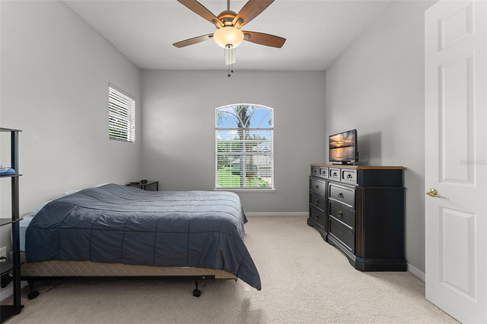 BAY ISLE 48 17 - Residential