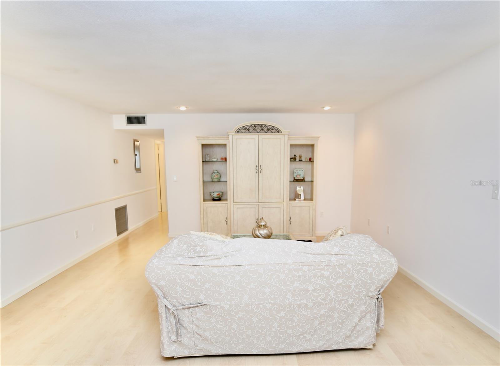 BELLEAIR FOREST GARDEN CONDO - Residential