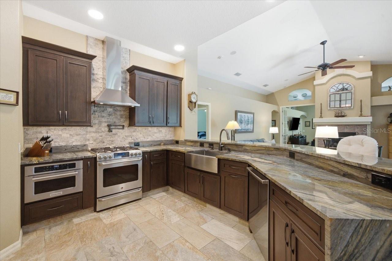 PINE CREST ESTATES - Residential