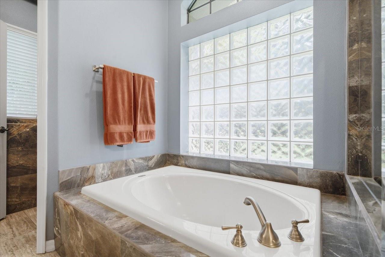 PINE CREST ESTATES - Residential