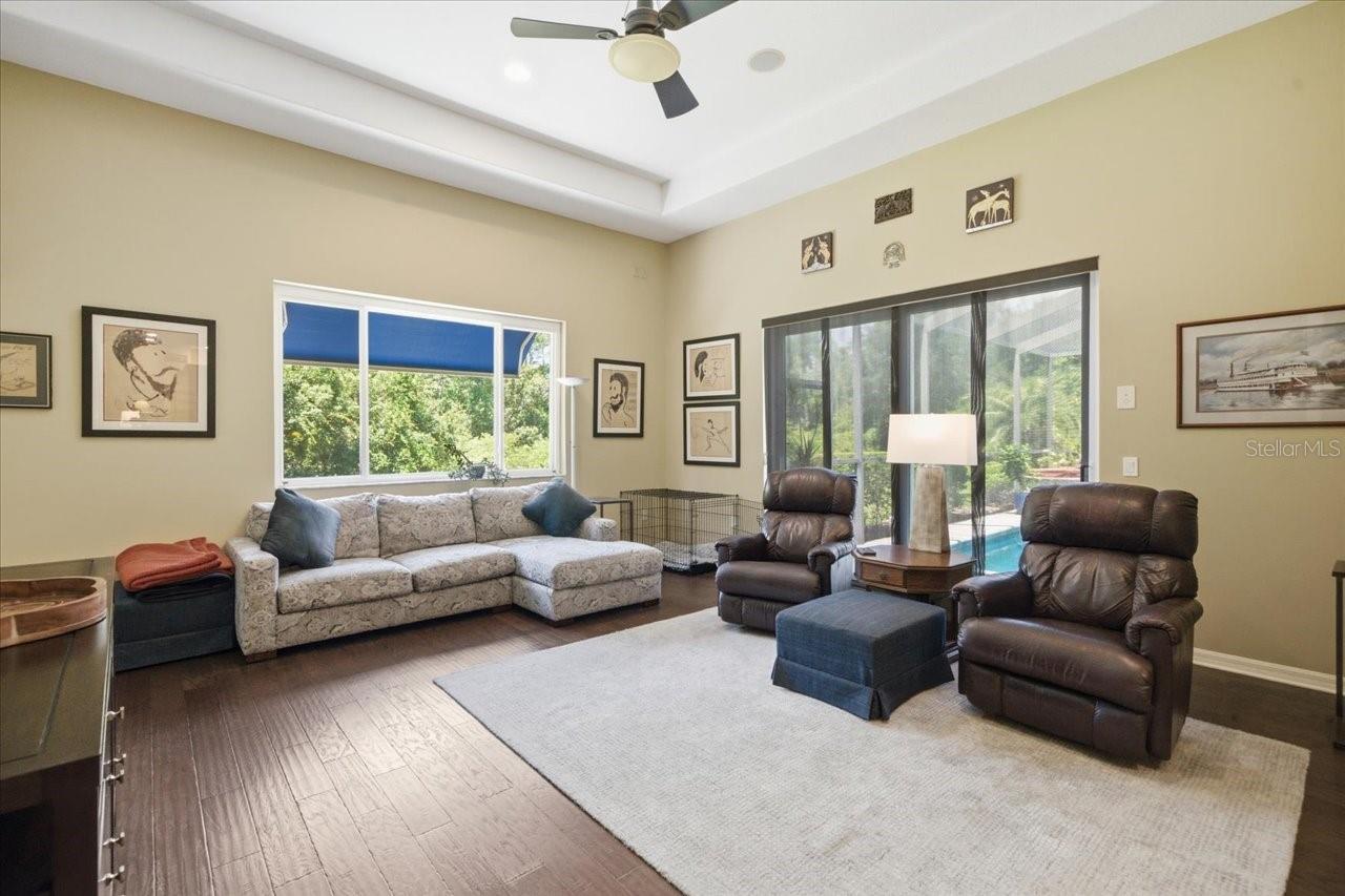 PINE CREST ESTATES - Residential
