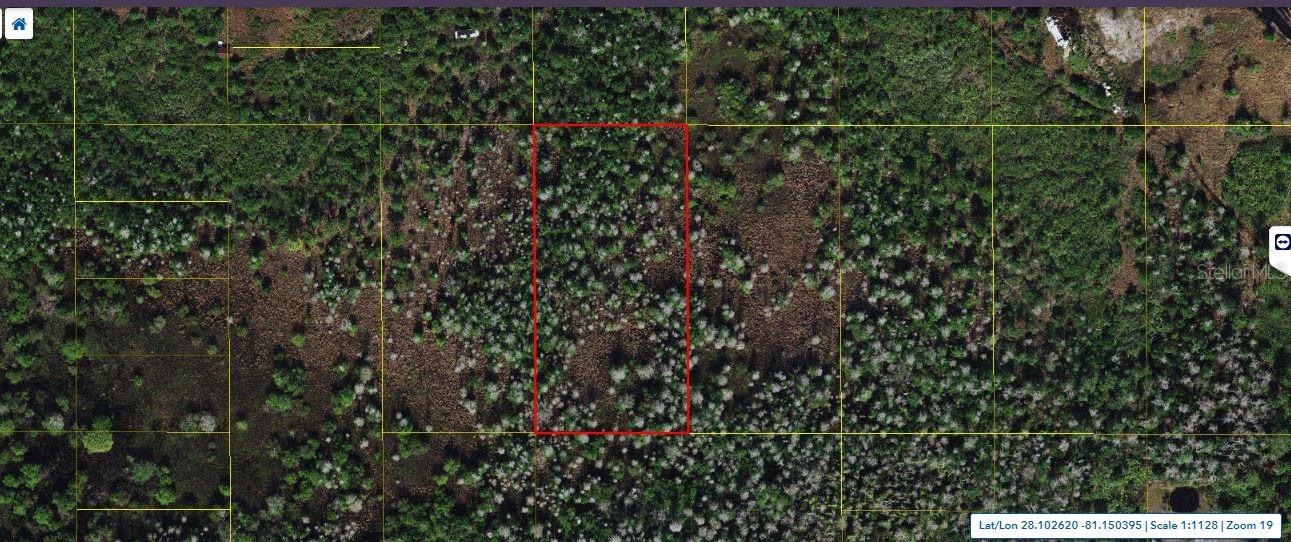 1.26-acre parcel of land located on Holopaw Groves Road in St. Cloud, FL 34772.  "Zoning: OAC" Rural acreage not build able. This lot is  offering incredible potential for  investing in the region's expanding growth.  Don't miss this opportunity to acquire prime land in a desirable location. Pin Location: Latitude 28.10347451, Longitude -81.14897832. Note: buyers I emphasize the importance of conducting thorough due diligence to ensure that the property meets your expectations and requirements.