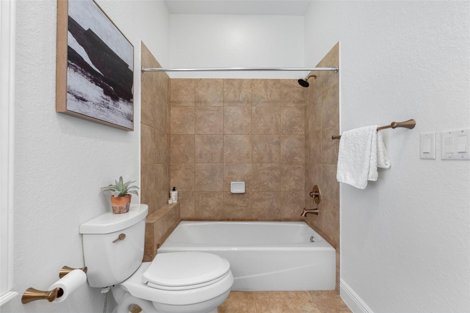 CARROLL LANDING - Residential