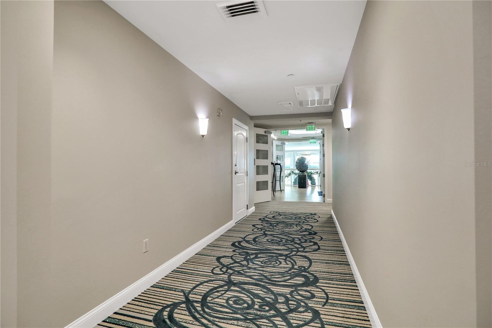 OCEAN VILLAS CONDO - Residential