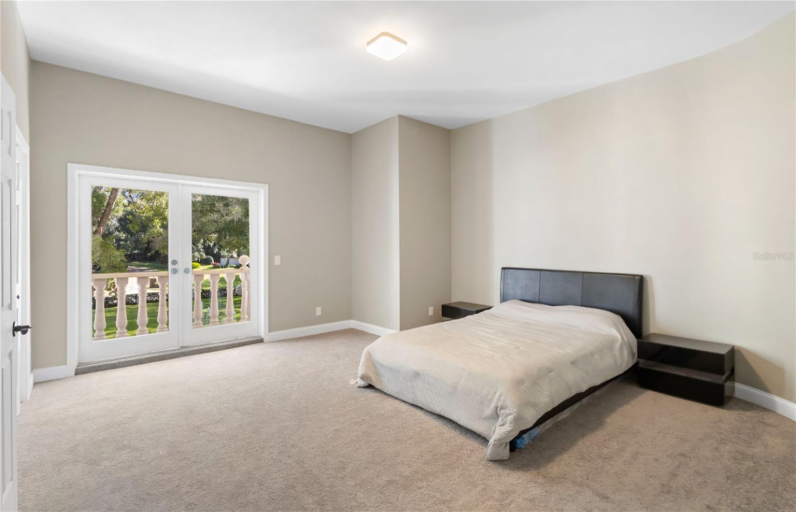 SWEETWATER CLUB UNIT 3 - Residential