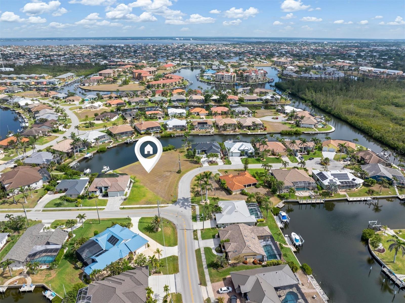 PUNTA GORDA ISLES SEC 14 - Land