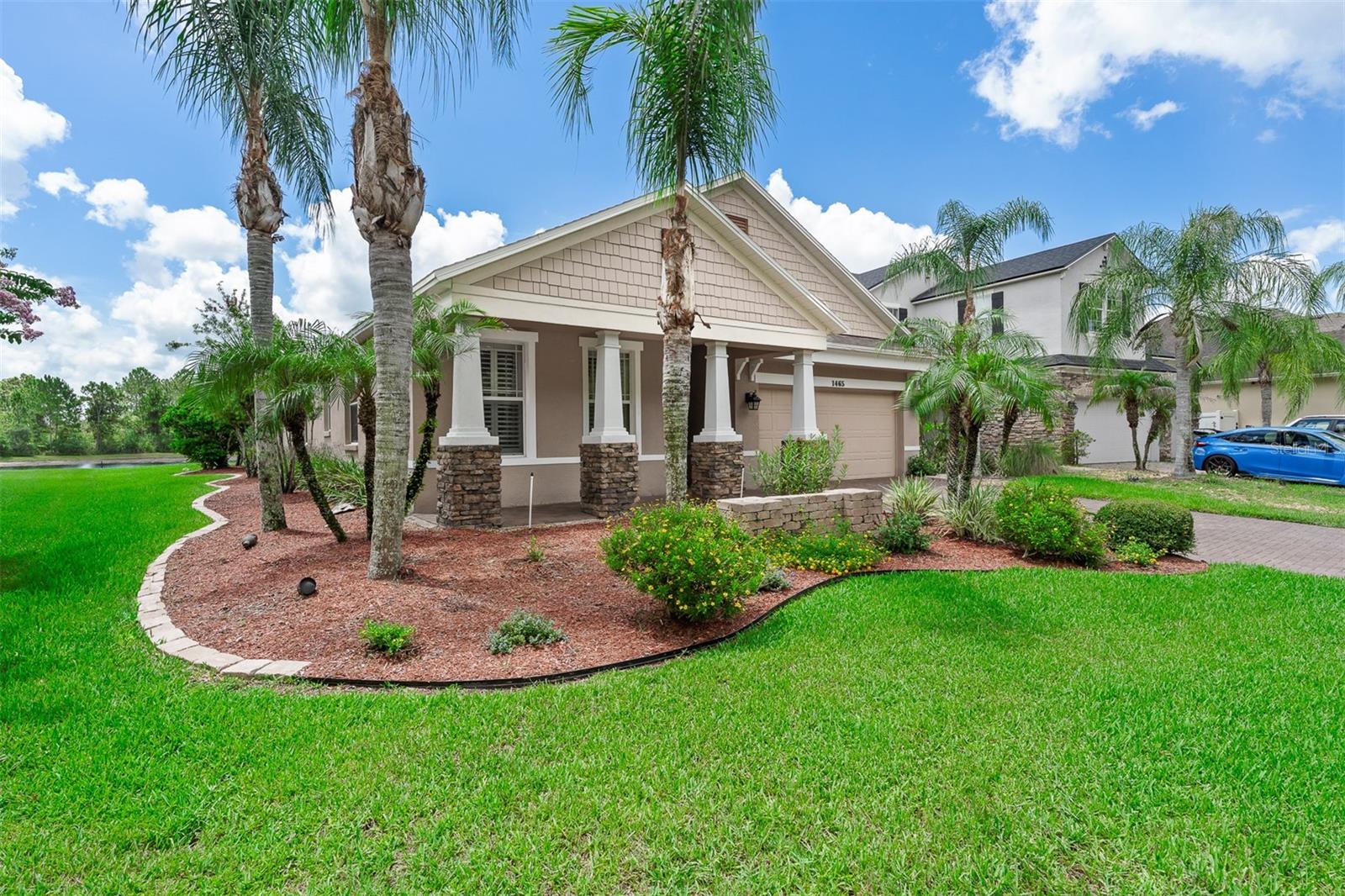 WOODLAND LAKES PRESERVE - Residential