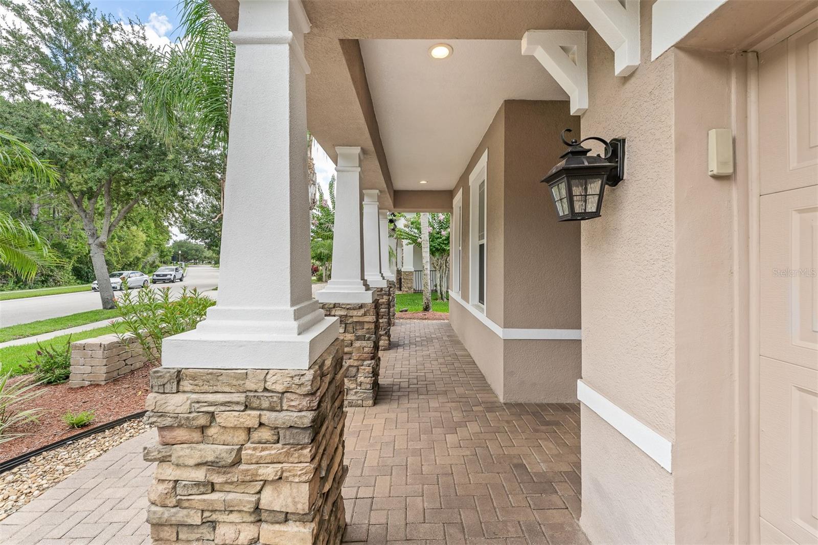WOODLAND LAKES PRESERVE - Residential