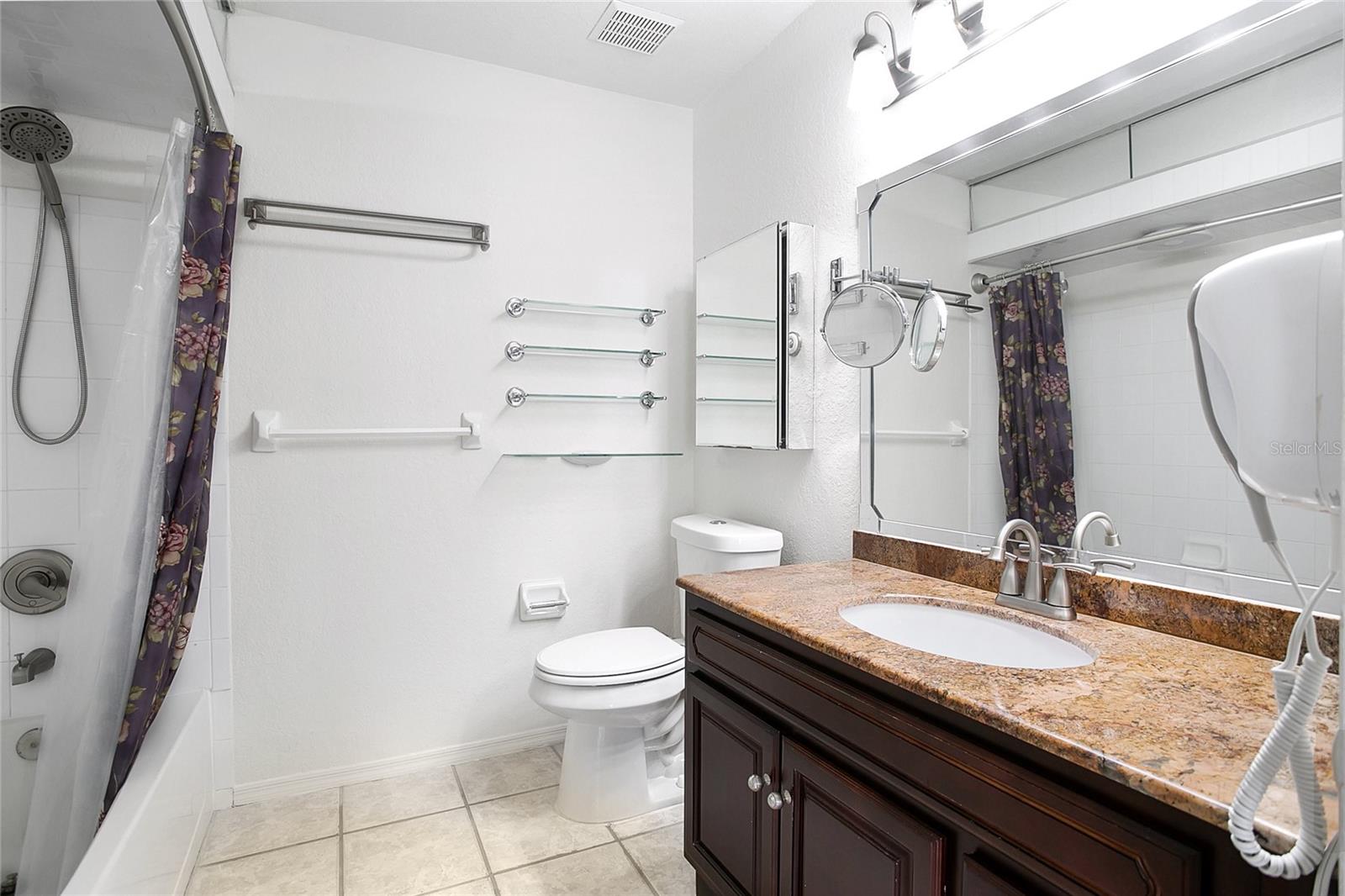 AUDUBON VLS/HUNTERS CRK CONDO - Residential Lease