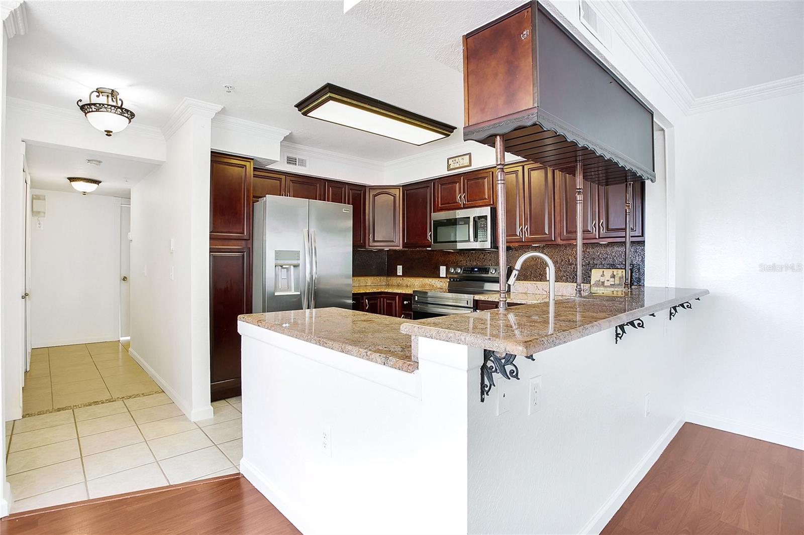 AUDUBON VLS/HUNTERS CRK CONDO - Residential Lease