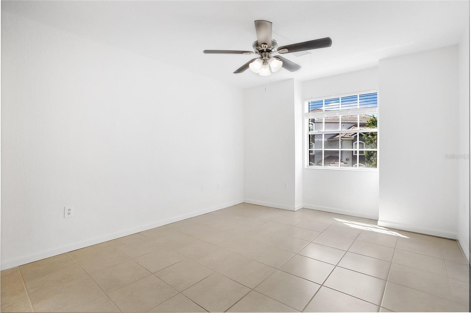 AUDUBON VLS/HUNTERS CRK CONDO - Residential Lease