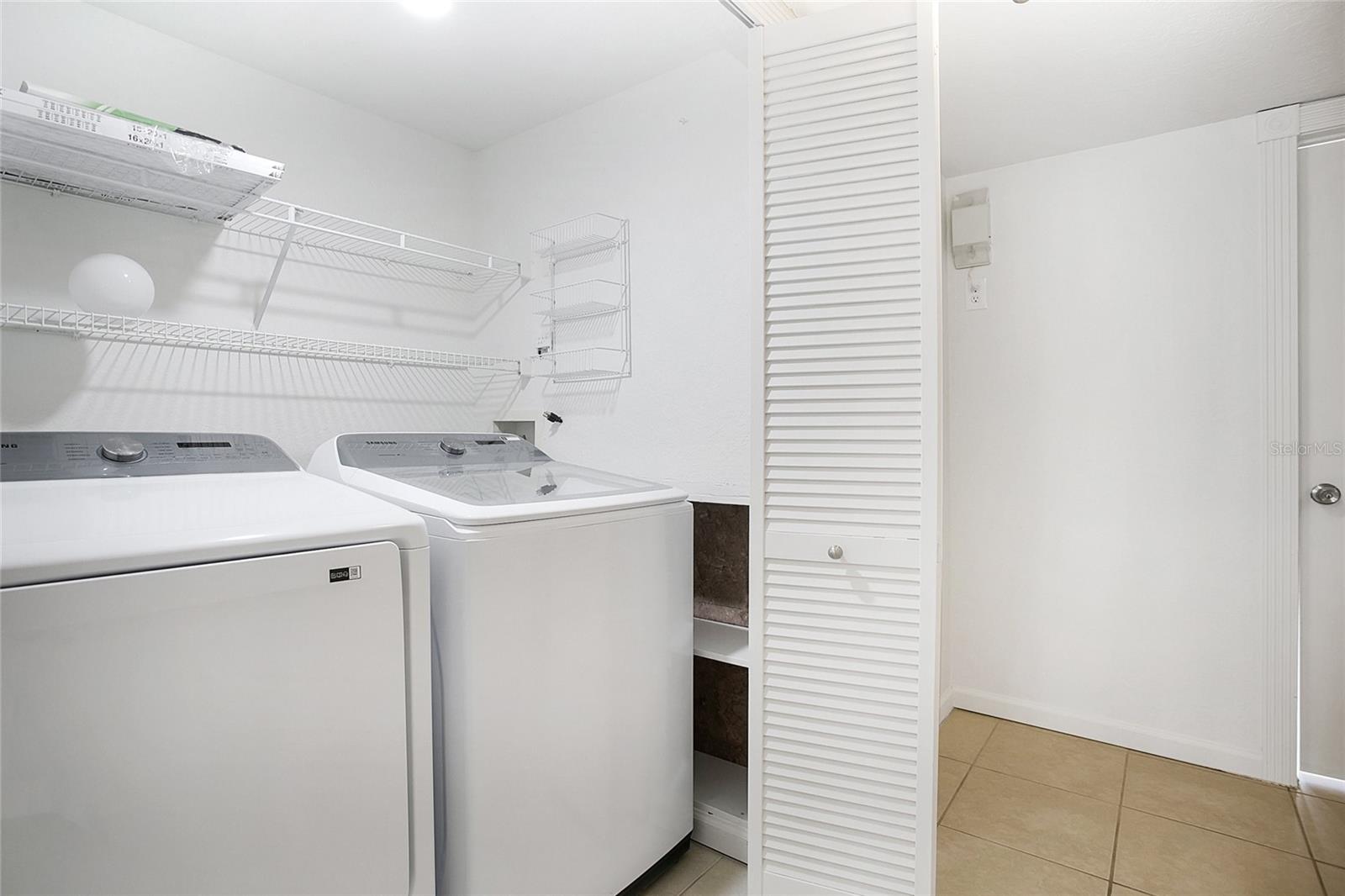 AUDUBON VLS/HUNTERS CRK CONDO - Residential Lease